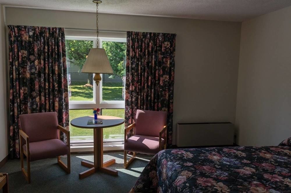 T-Bird Motor Inn Shelburne Extérieur photo