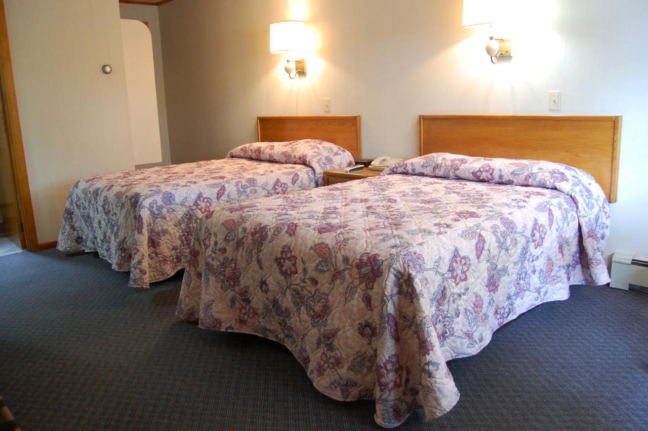 T-Bird Motor Inn Shelburne Extérieur photo